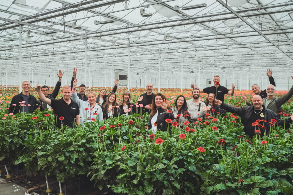 Ambassadeurs op bezoek bij Oudijk Gerbera's